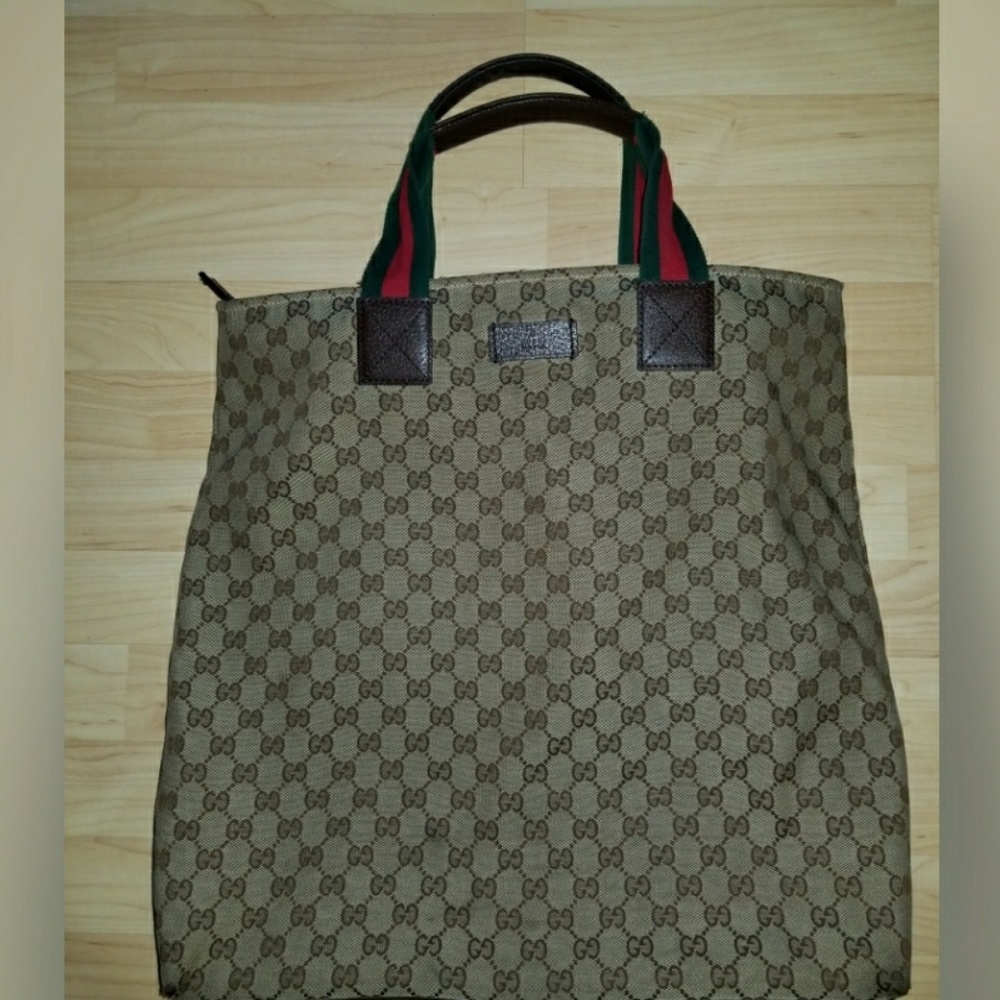 Authentic Gucci Shopper